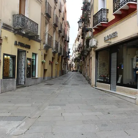 Gasthuis Via Cavour 19, Del Conte Iglesias