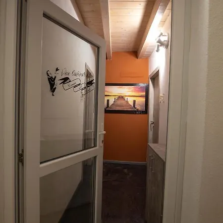 Guest house Via Cavour 19, Del Conte 3*