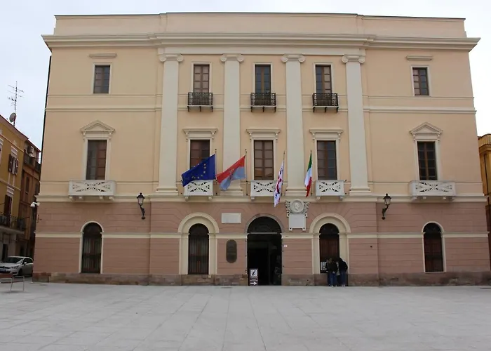 Via Cavour 19, Del Conte إيغليزياس