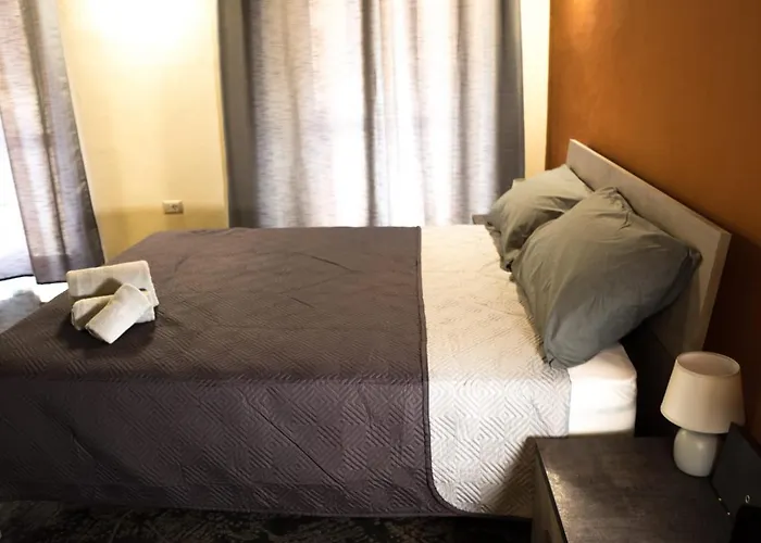 Via Cavour 19, Del Conte بيت ضيافة إيغليزياس